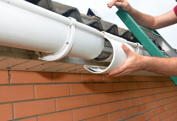 Gutter Maintenance in Zebulon